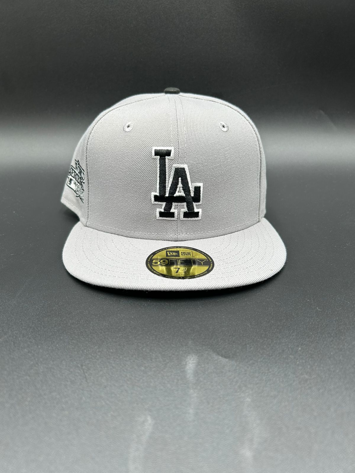 New Era Edicion LA Gris Negro 1