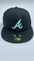 New Era Edicion Atlanta Contorno Verde
