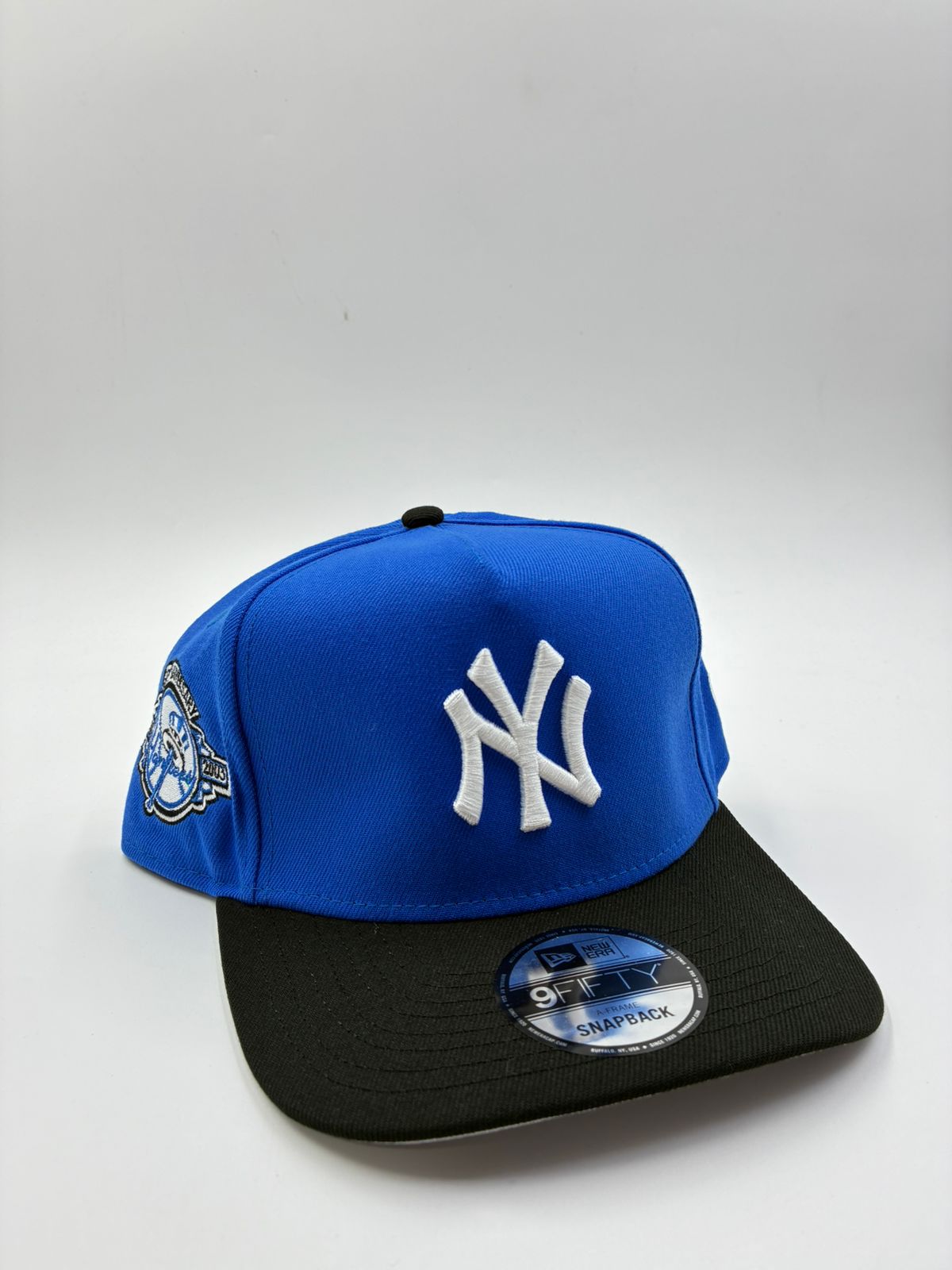 NEW ERA EDICION BROCHE YANKEES AZUL NREGRO