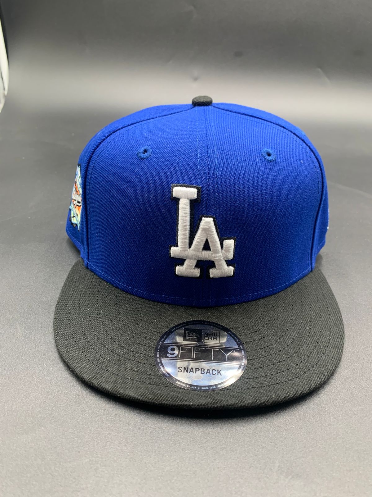 New Era Edicion LA Broche Azul Negro