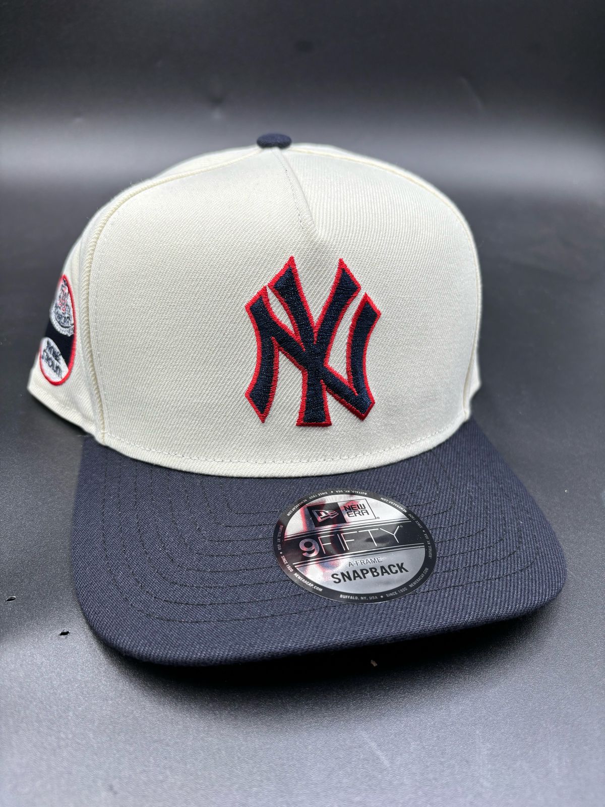 NEW ERA A-FRAME yankees 50TH beige marino