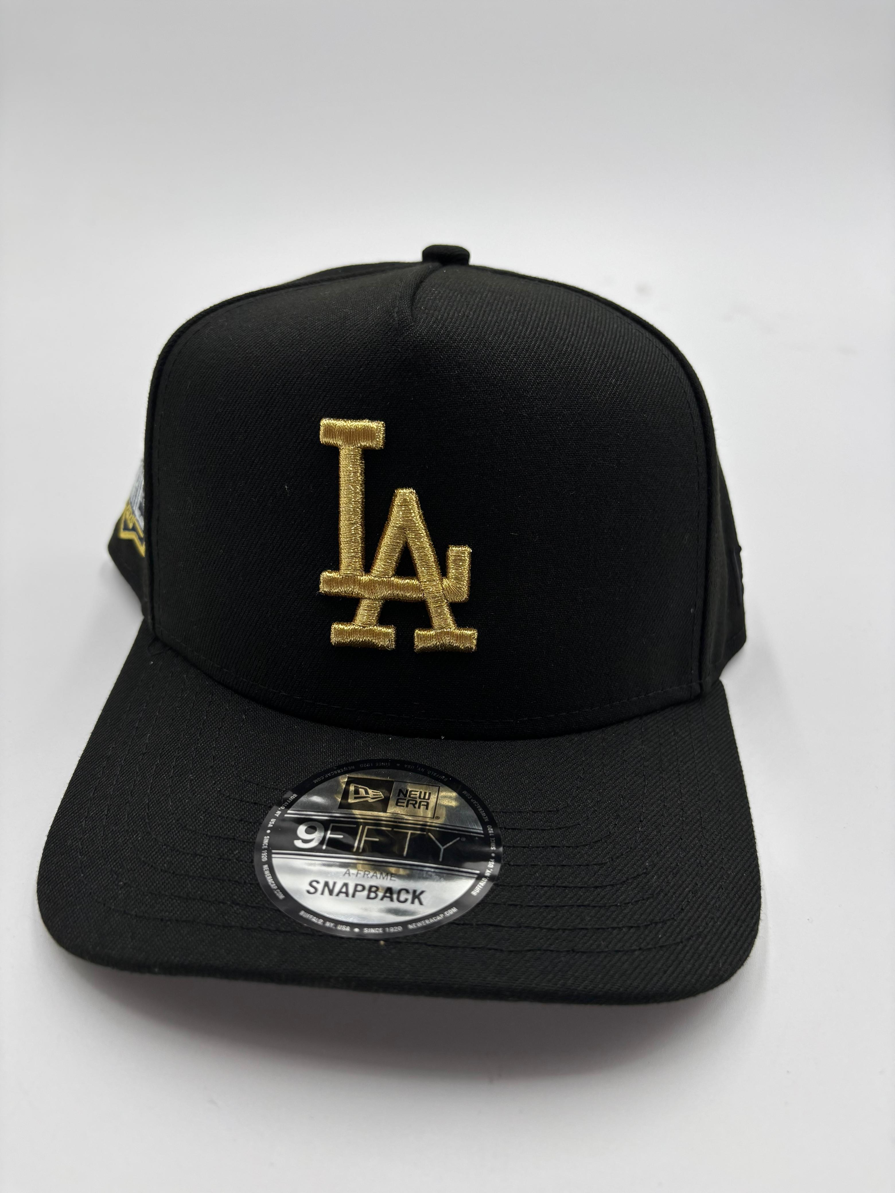 New Era A-FRAME LA Negra dorado