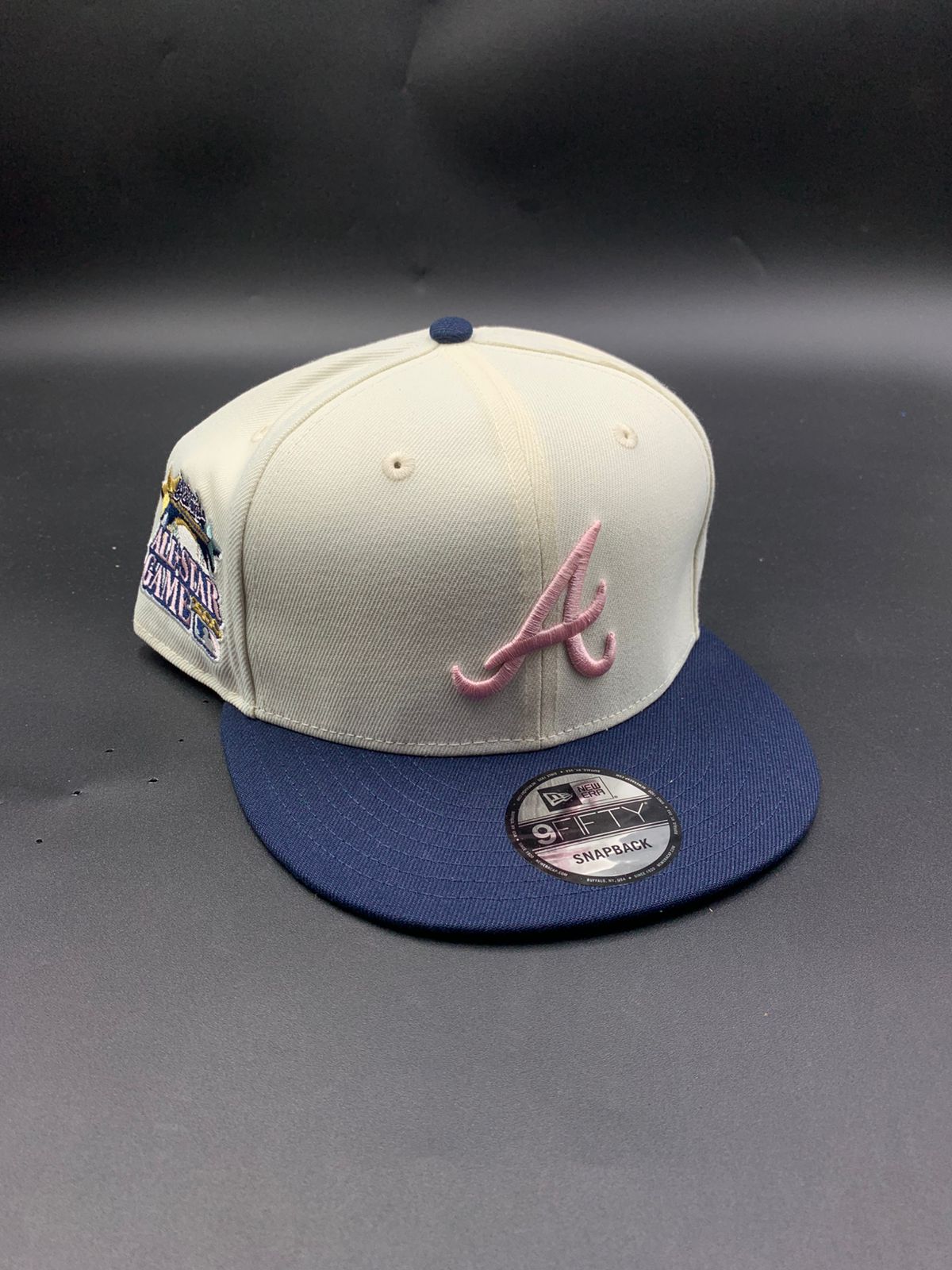 New Era Edicion Atlanta Beige Azul
