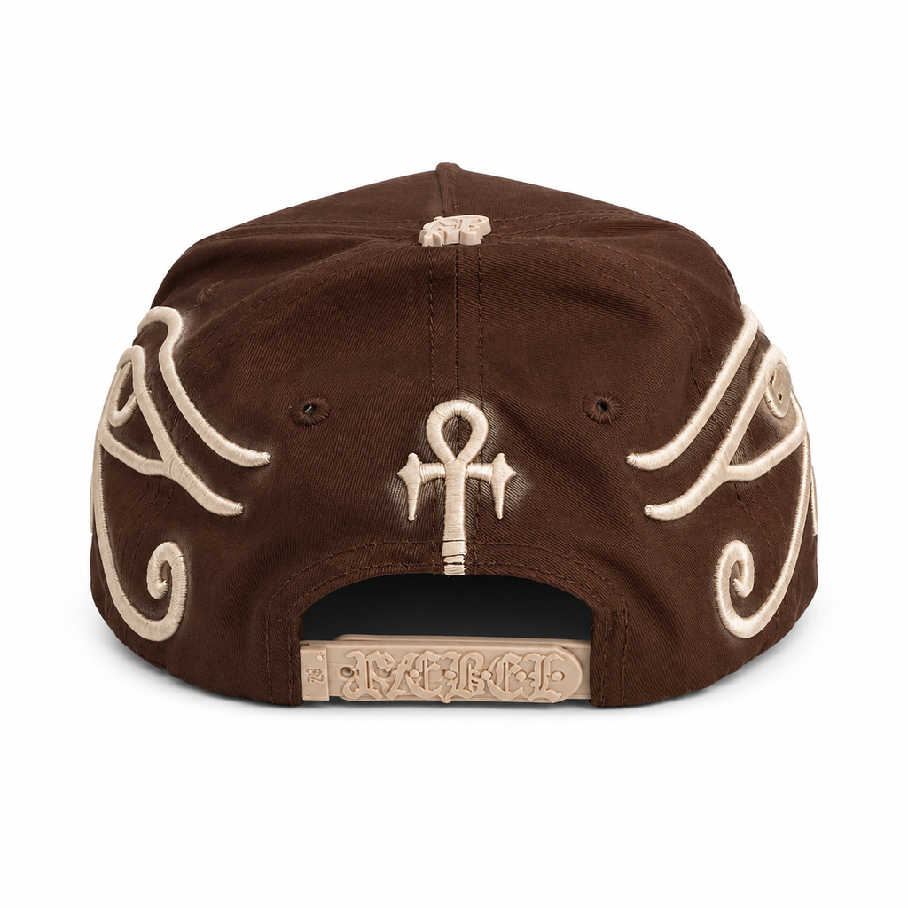 GORRA REBEL HATS FRIENDS & FAMILY