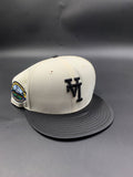 New Era Edicion LA Inversa Beige Negro