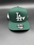 New Era Edicion Broche LA Verde Corazon Rosa