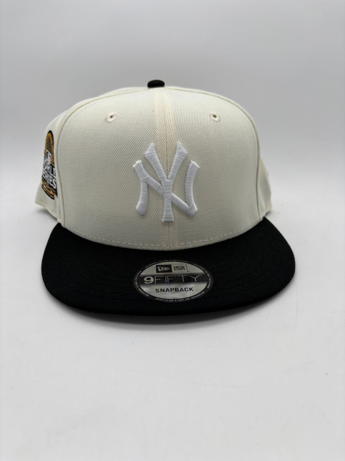 New Era EdicionYankees Beige Negro Blanco