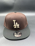 NEW ERA edicion broche LA cafe nego