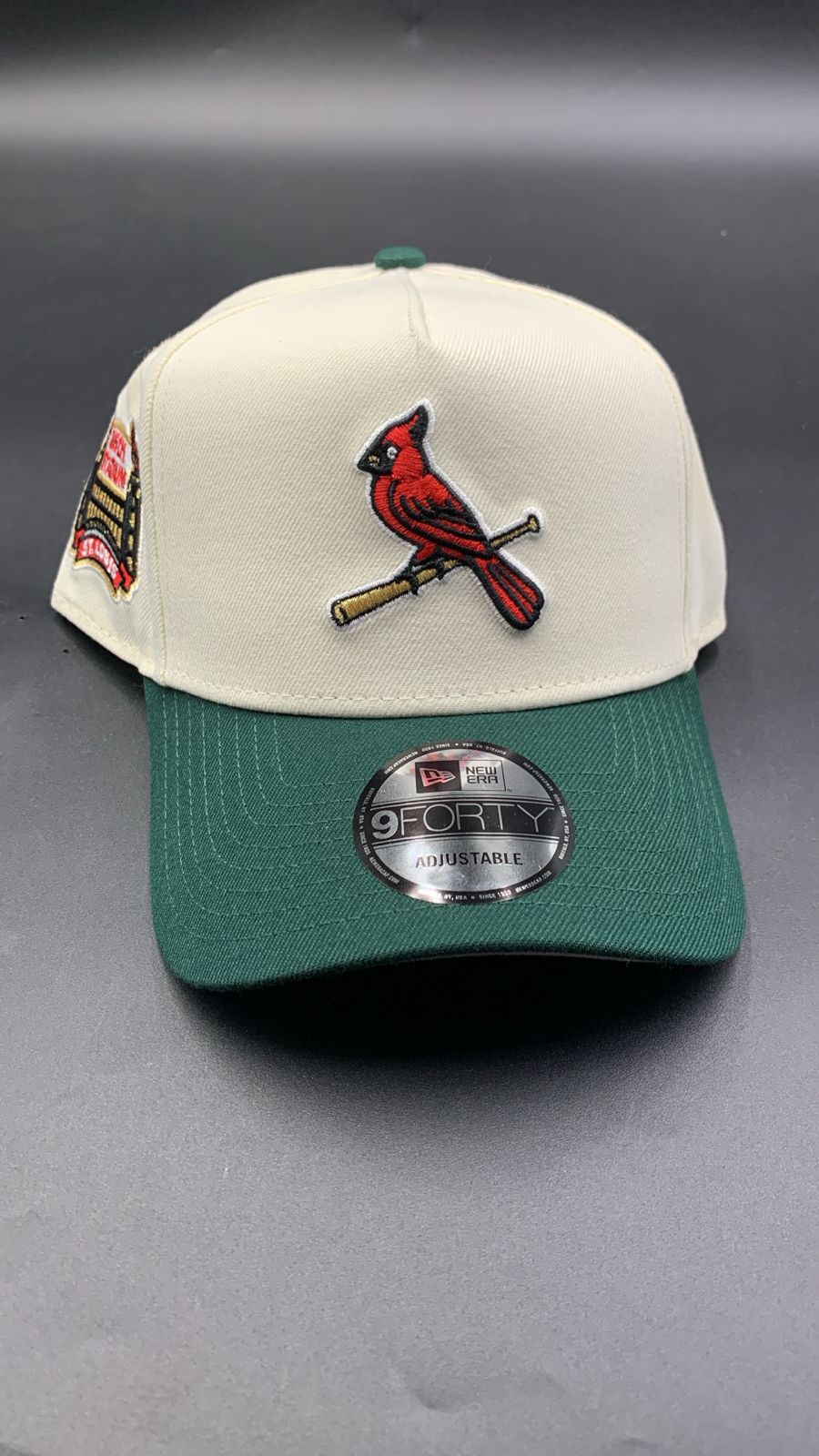 9Forty Edicion Cardinals Beige Verde