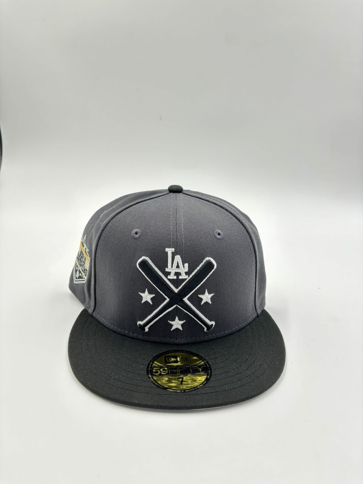 NEW ERA EDICION  LA ESTRELLAS GRIS NEGRO