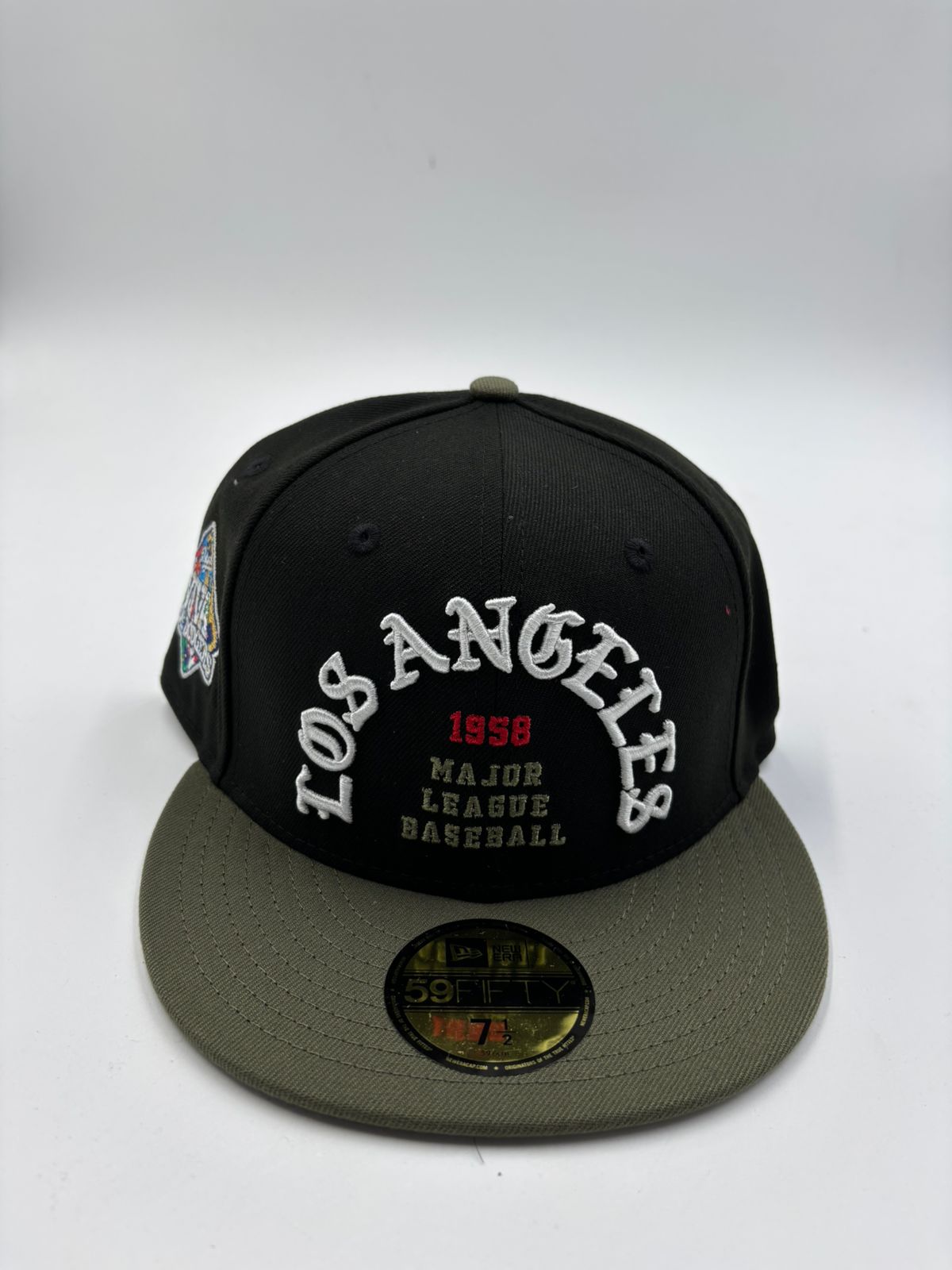 NEW ERA EDICION LOS ANGELES VERDE OLIVA NEGRO
