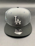 New Era Edicion LA Broche Gris Negro