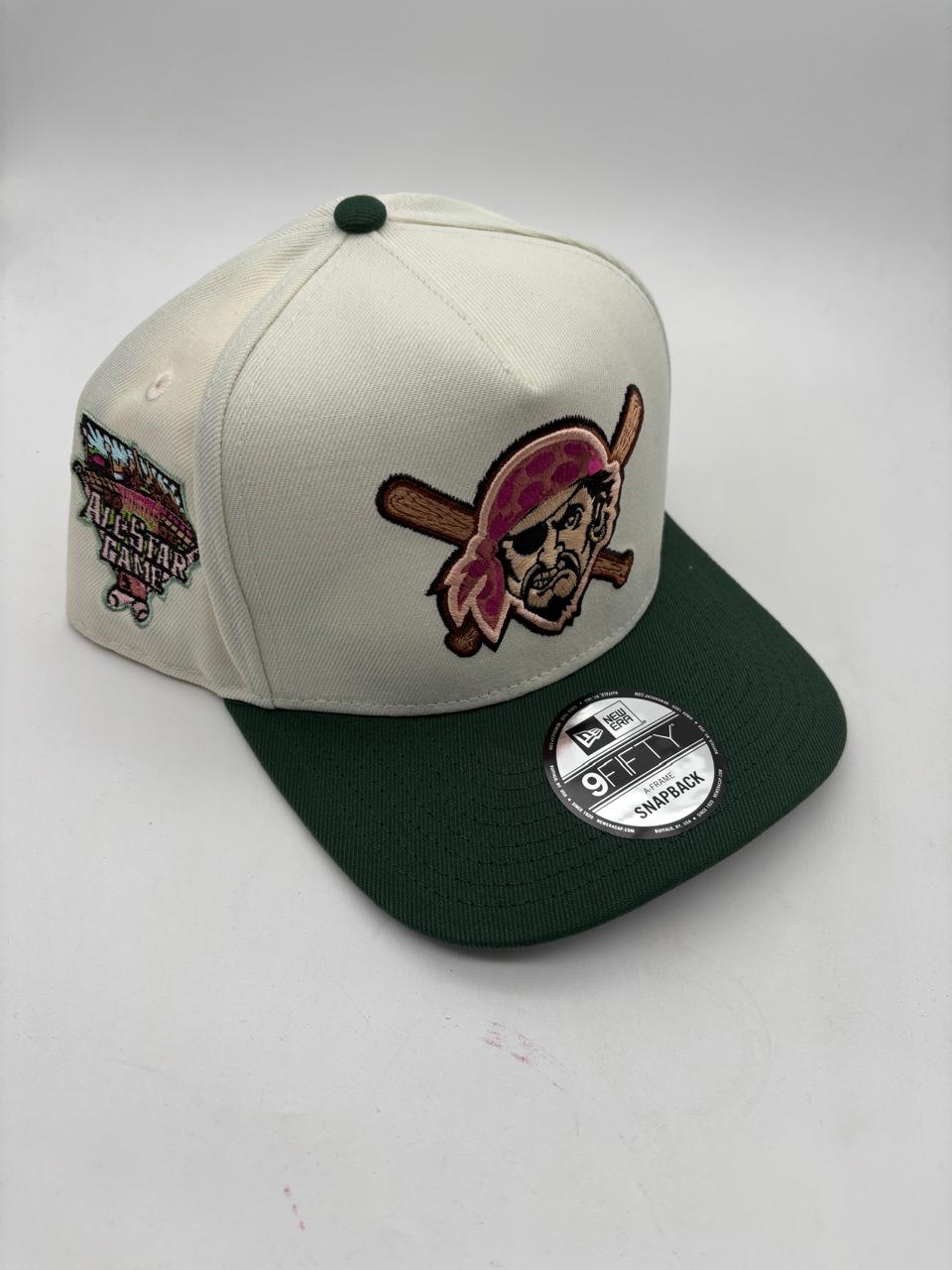 New Era A-Frame Pirates Beige Verde