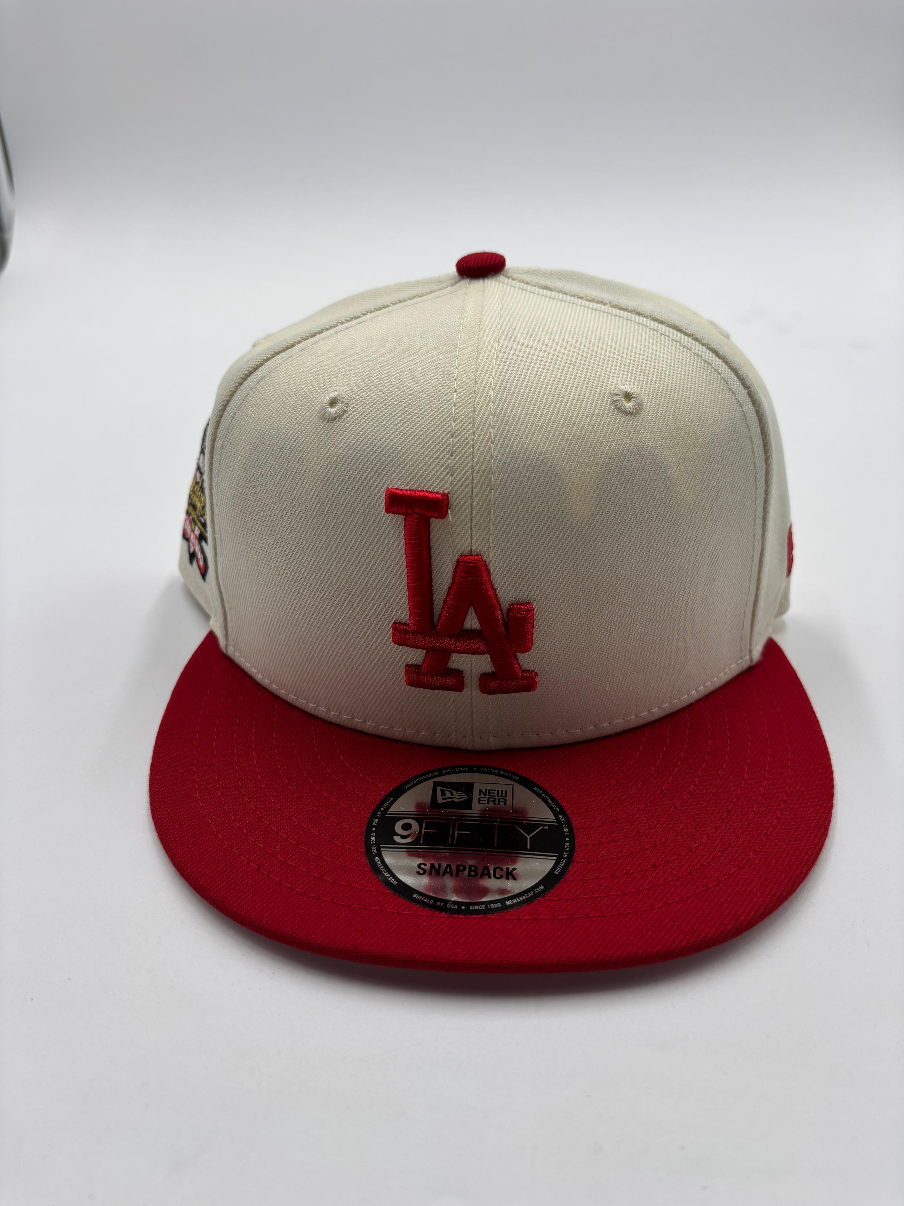 New Era Edicion Broche LA Beige Rojo
