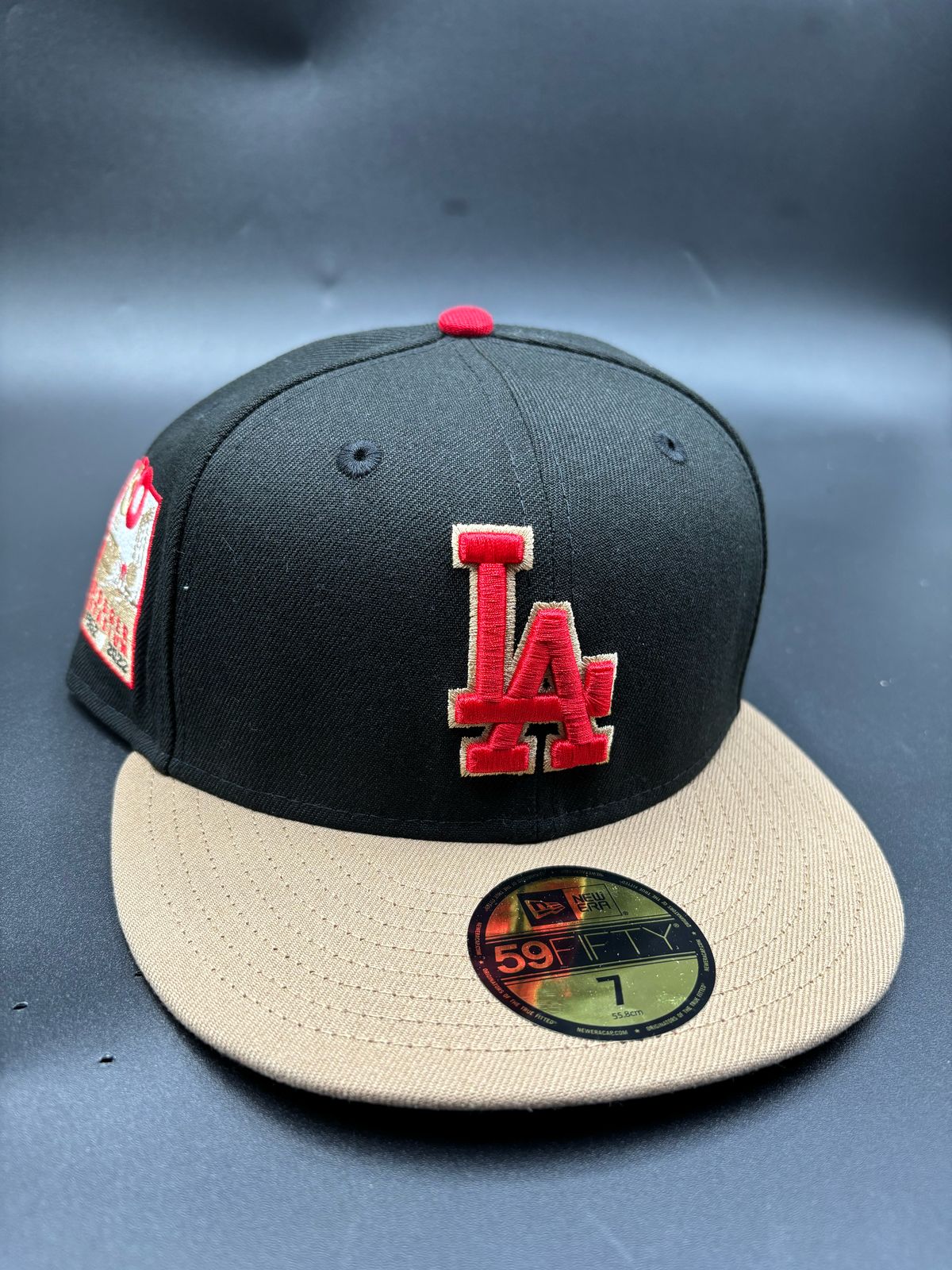 NEW ERA edicion LA 60  negro cafe
