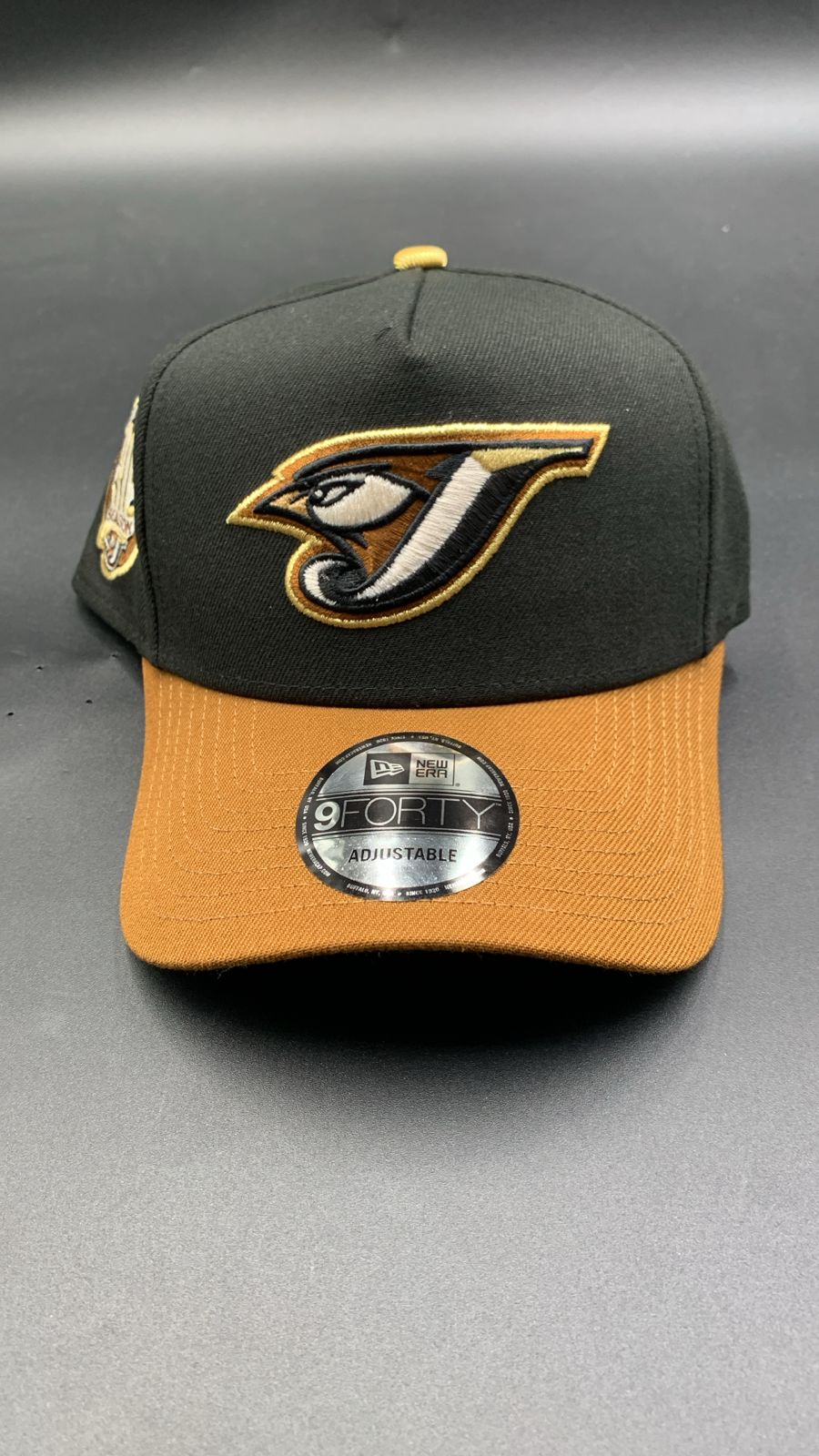 9Forty Edicion Blue Jays  Negro Cafe