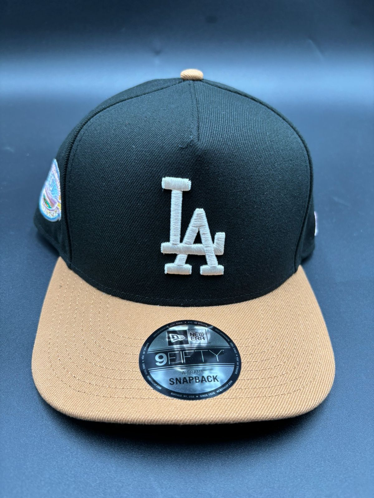 NEW ERA A-FRAME LA NEGRO CAFE