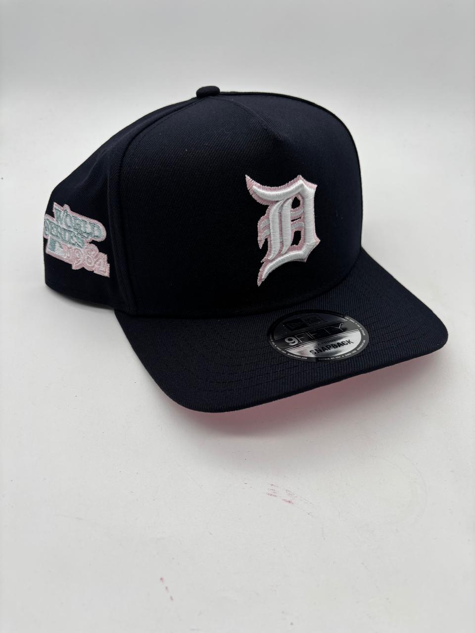 New Era A-FRAME DETROIT AZUL ROSA 1984