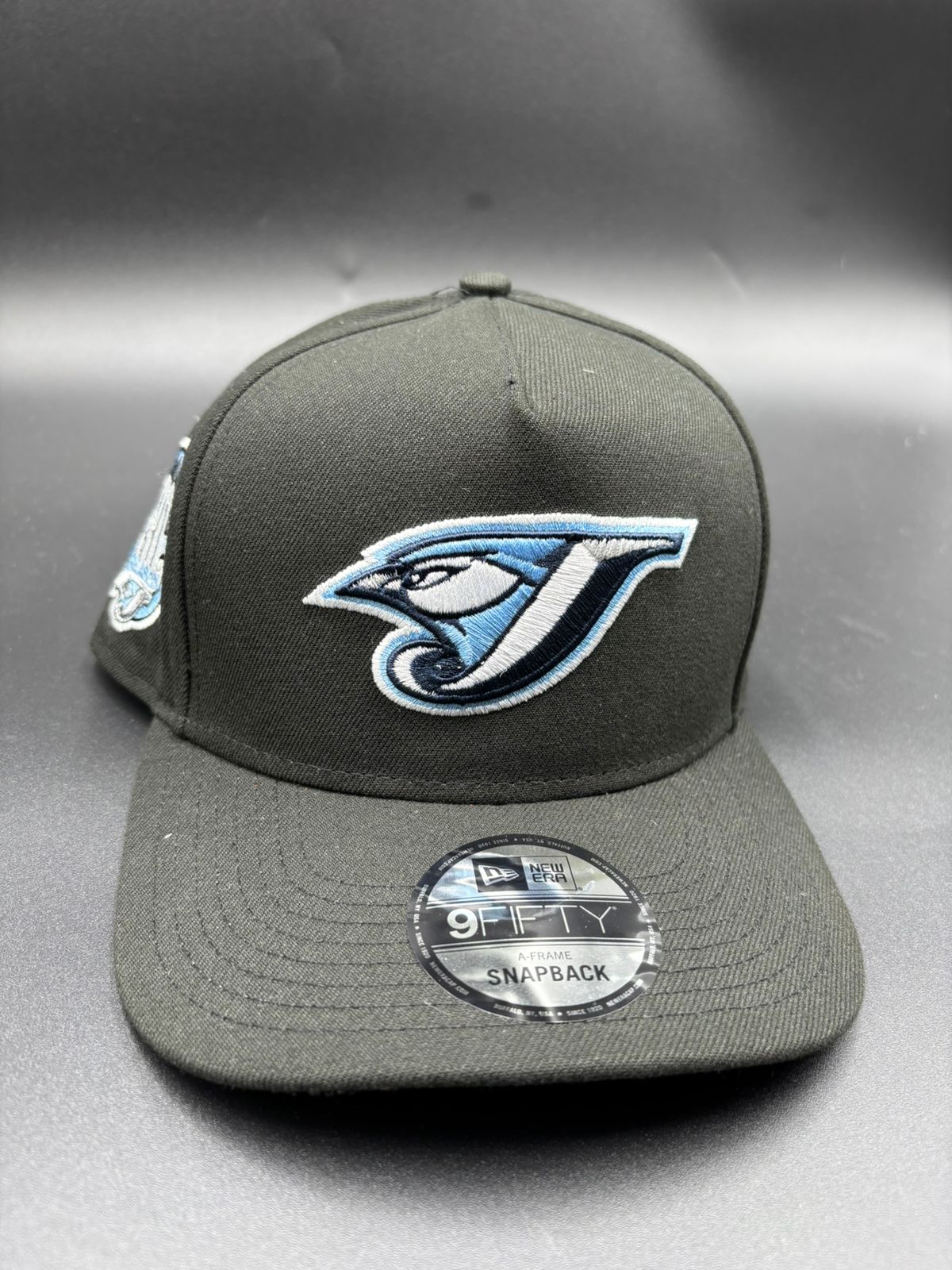 NEW ERA A-FLAME TORONTO NEGRO AZUL