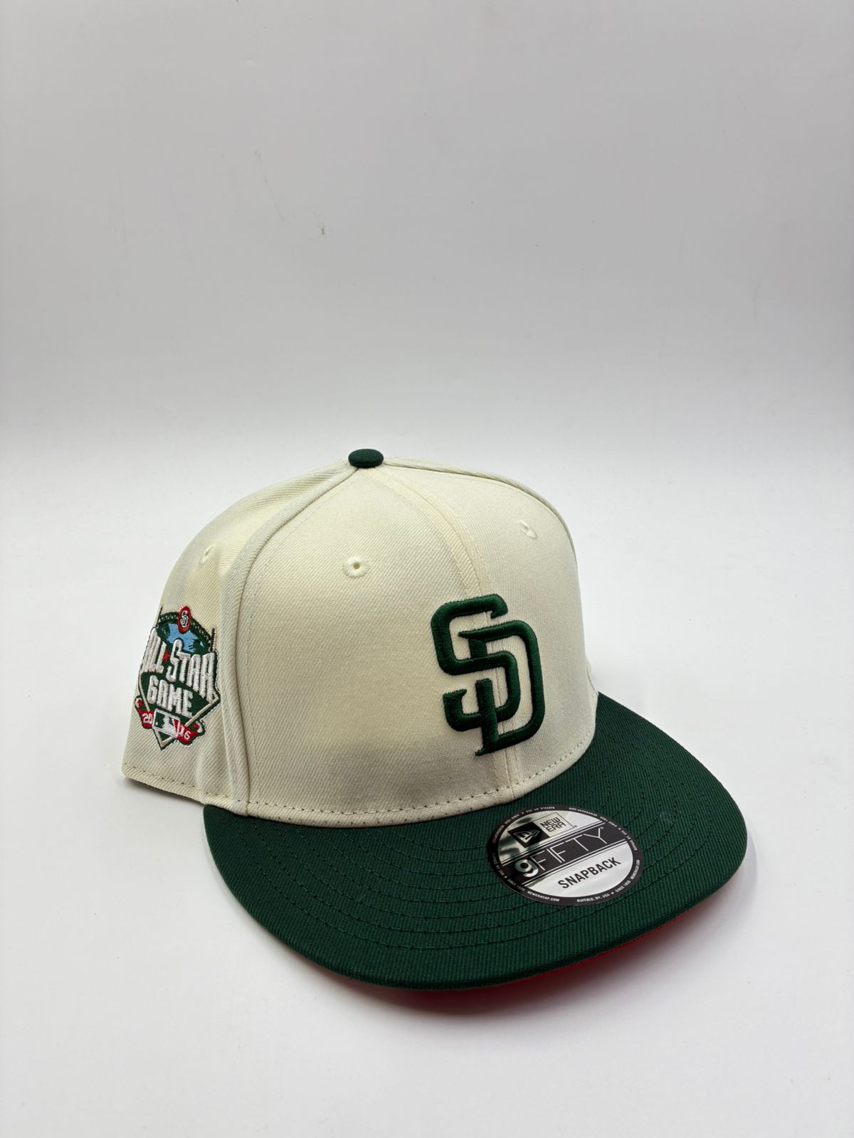 NEW ERA EDICION BROCHE SAN DIEGO BEIGE VERDE