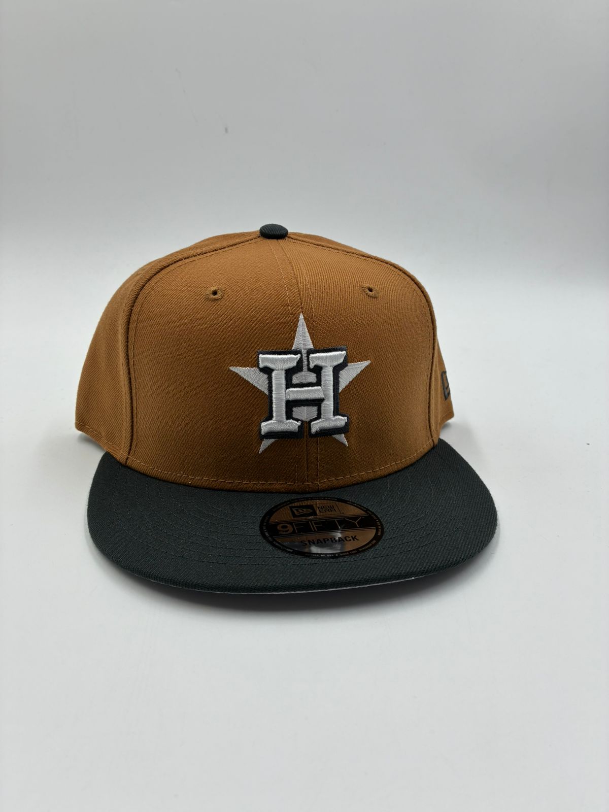NEW ERA BROCHE HOUSTON CAFE NEGRO