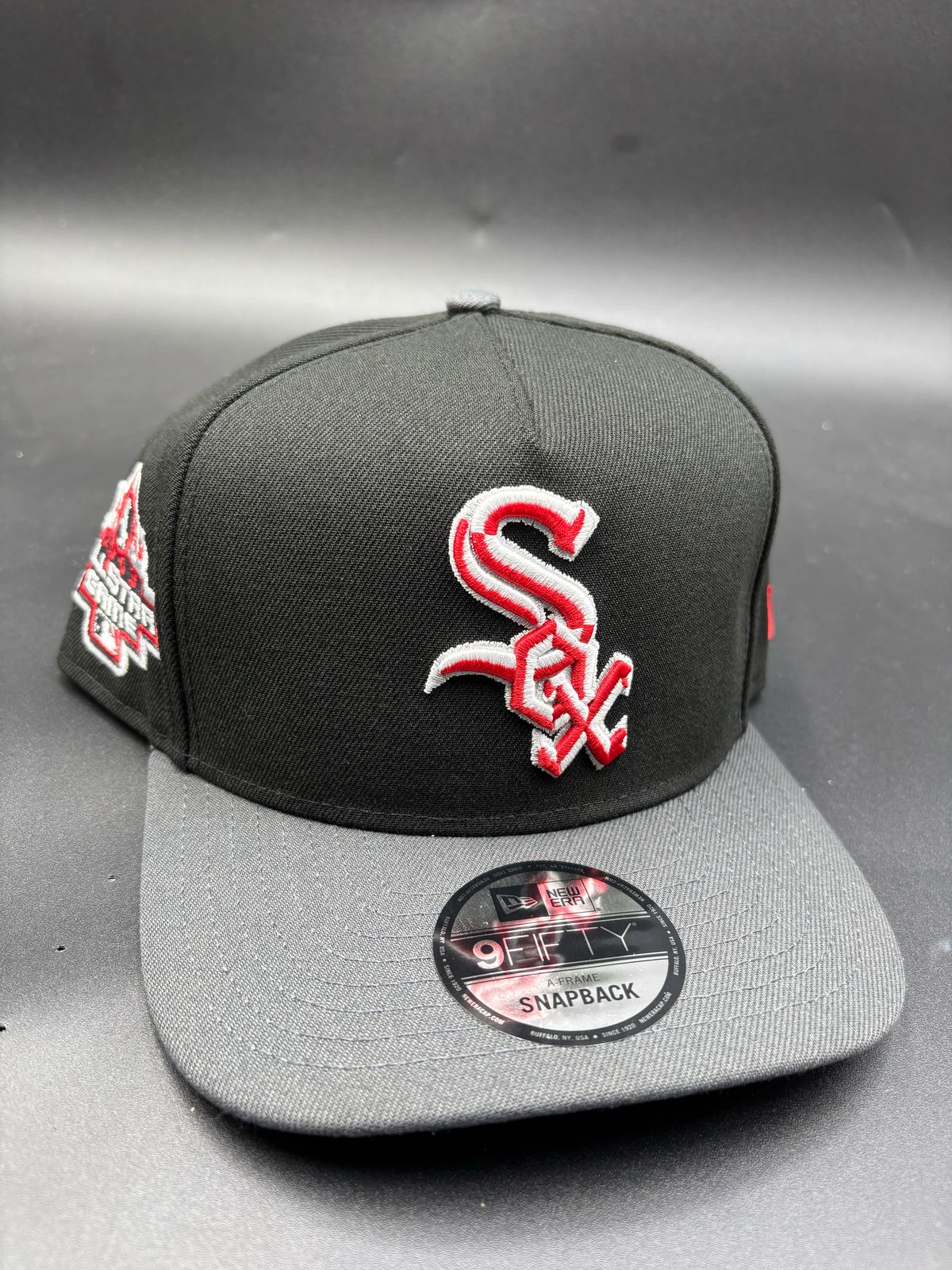 NEW ERA A-FRAME sox game negro rojo gris