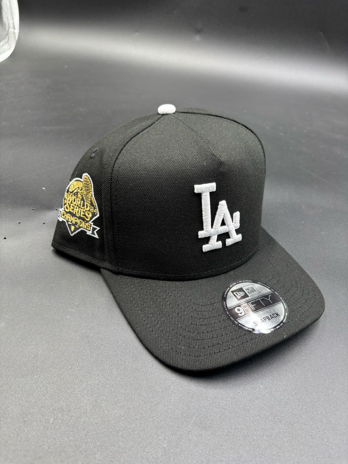 NEW ERA A-FRAME LA 2024 negro blanco