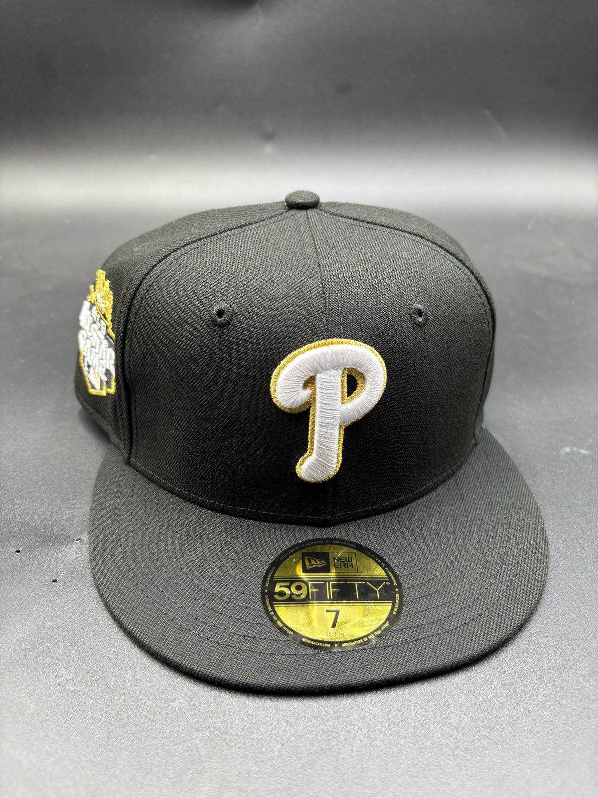 New Era Edicion Phillies Contorno Dorado