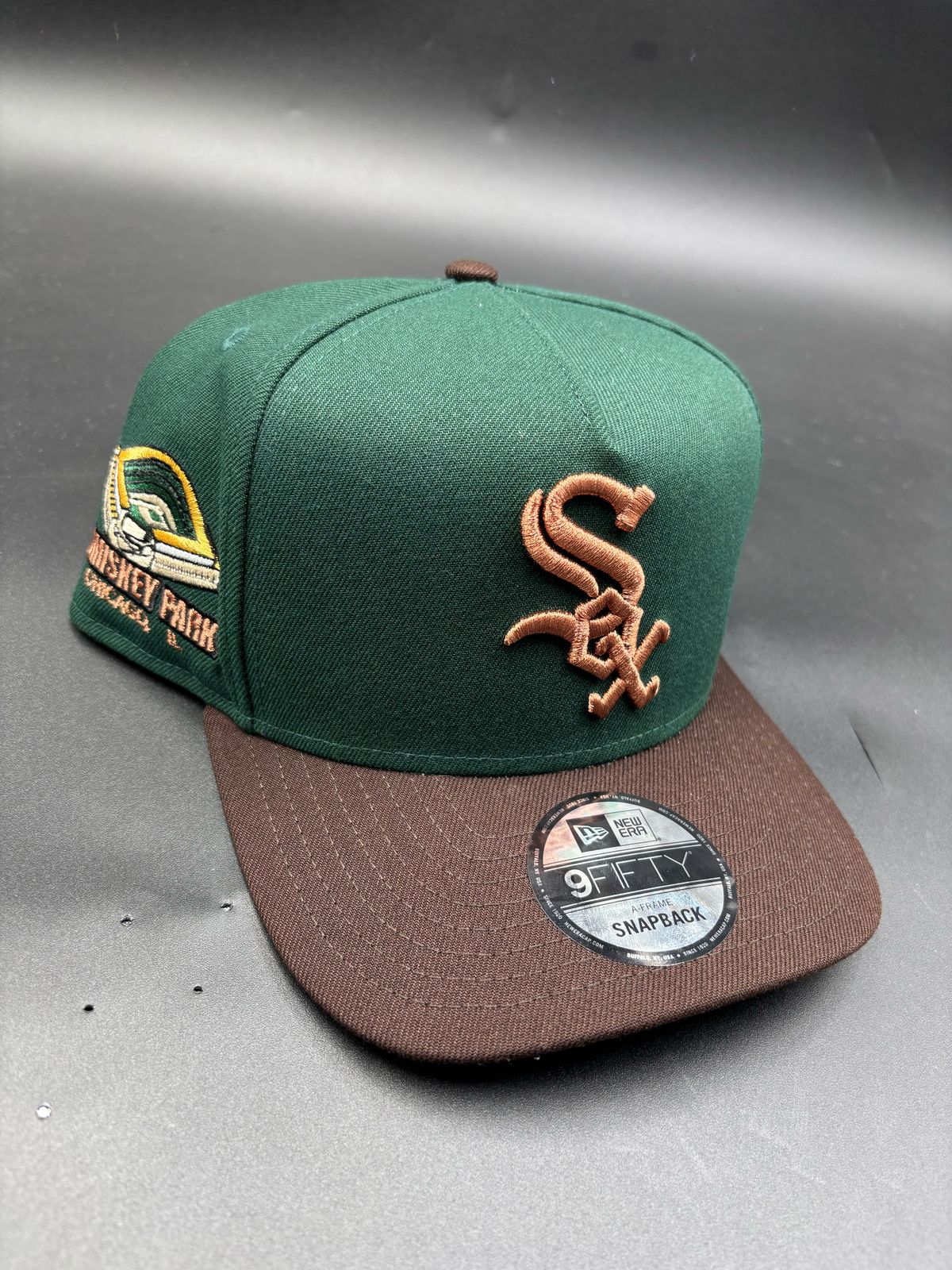 NEW ERA A-FRAME SOX PARK VERDE CAFE