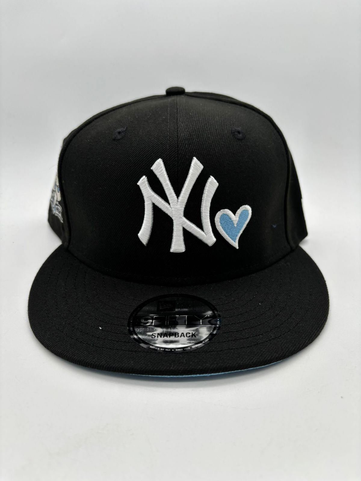 New Era Edicion Yankees Negro Corazon Azul