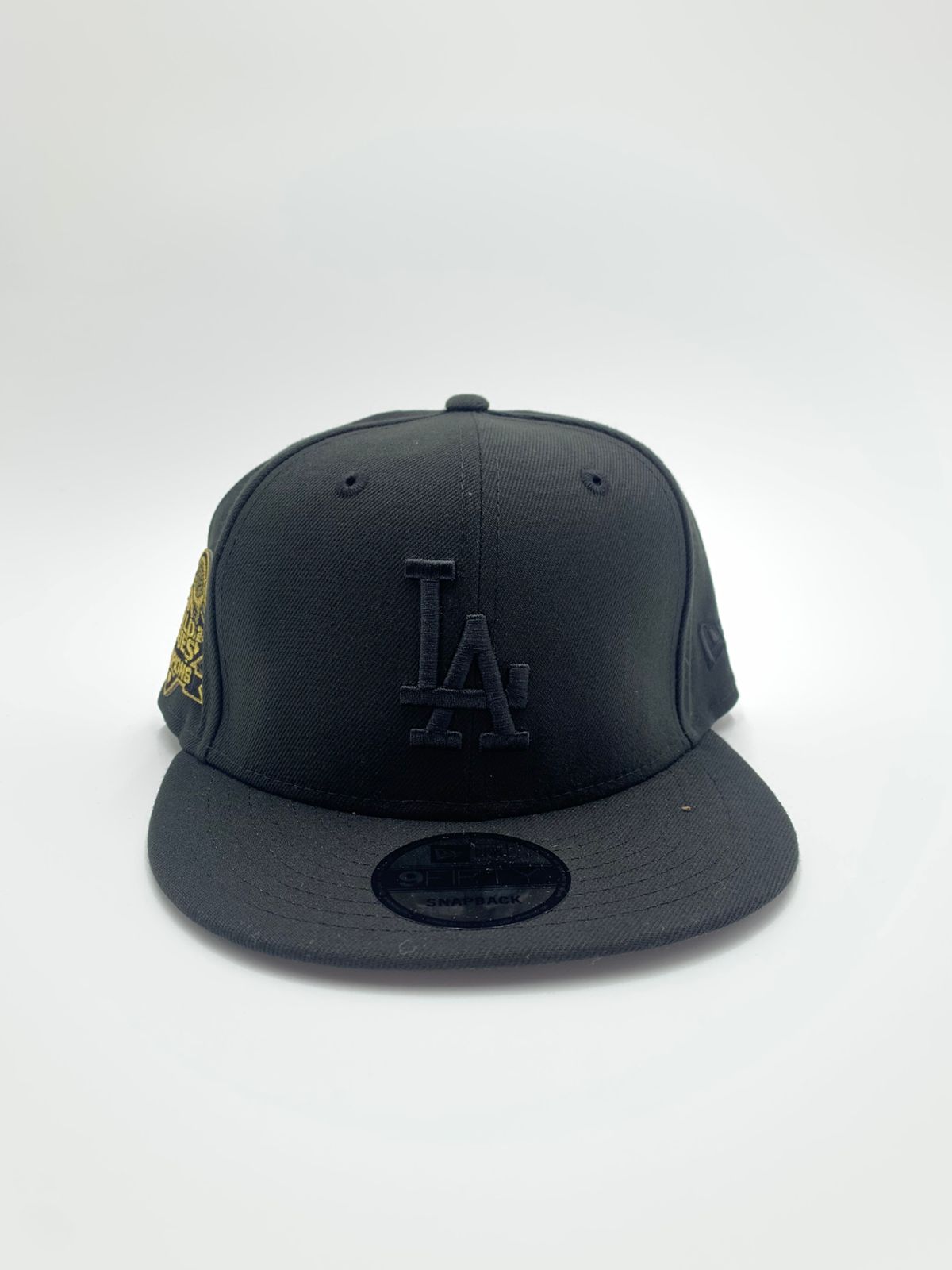 New Era Edicion LA Broche Negra D