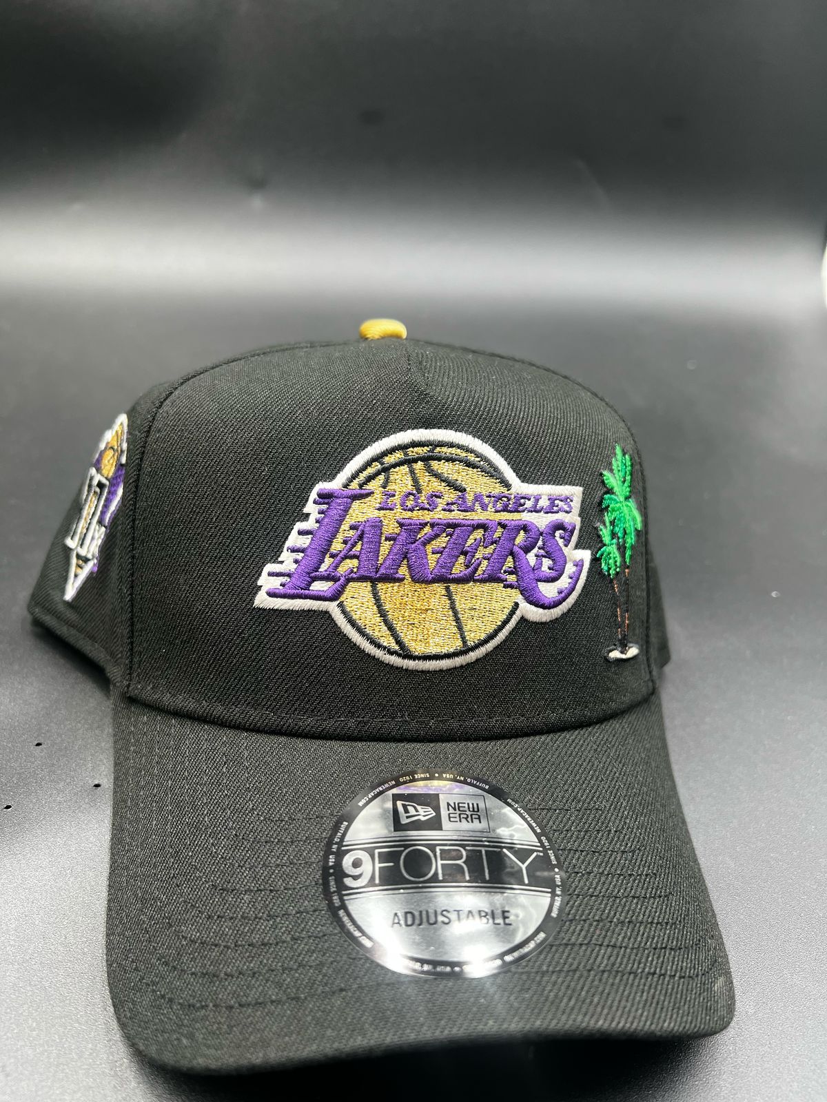 9Forty Edicion LAKERS 17x negro morado