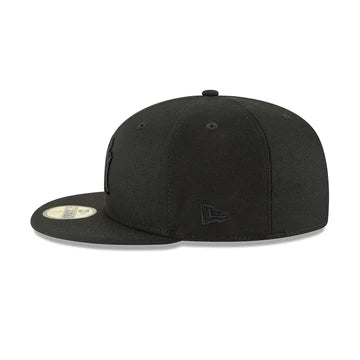 New York Yankees Black on Black 59FIFTY Cerrada