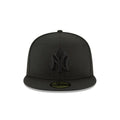 New York Yankees Black on Black 59FIFTY Cerrada