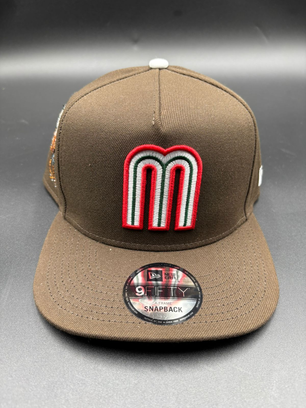 NEW ERA A-FRAME MX cafe total gallo parche