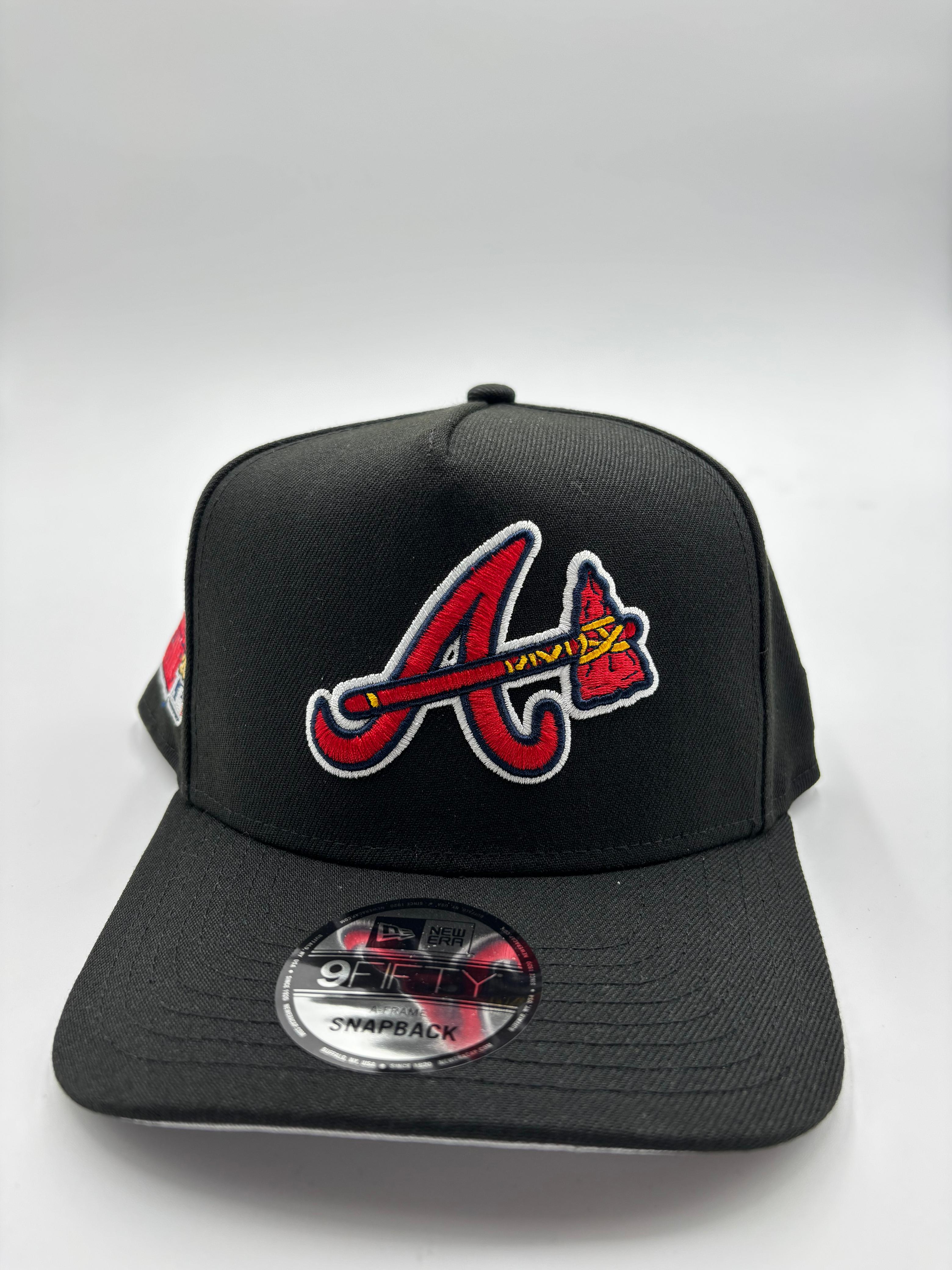 New Era A-FRAME Atlanta Negro Rojo