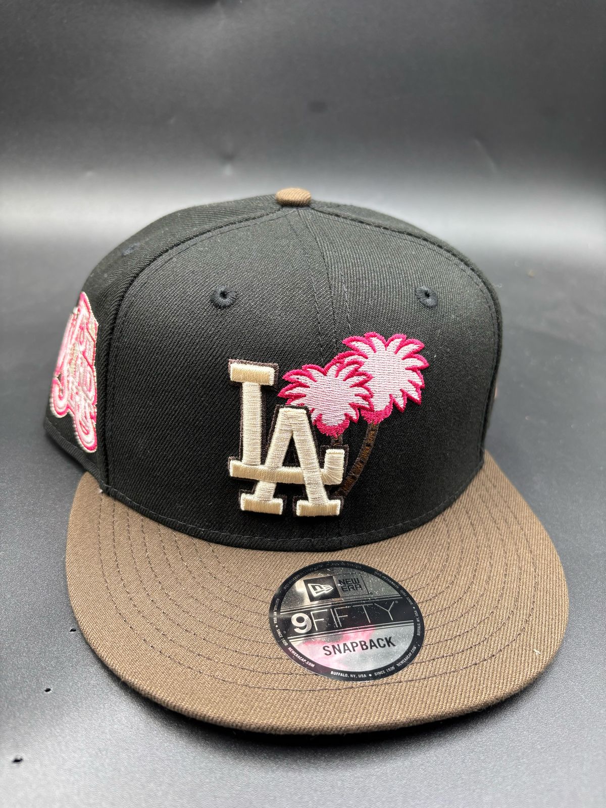New Era Edicion LA Palmas Rosas
